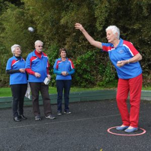 June playing petanque