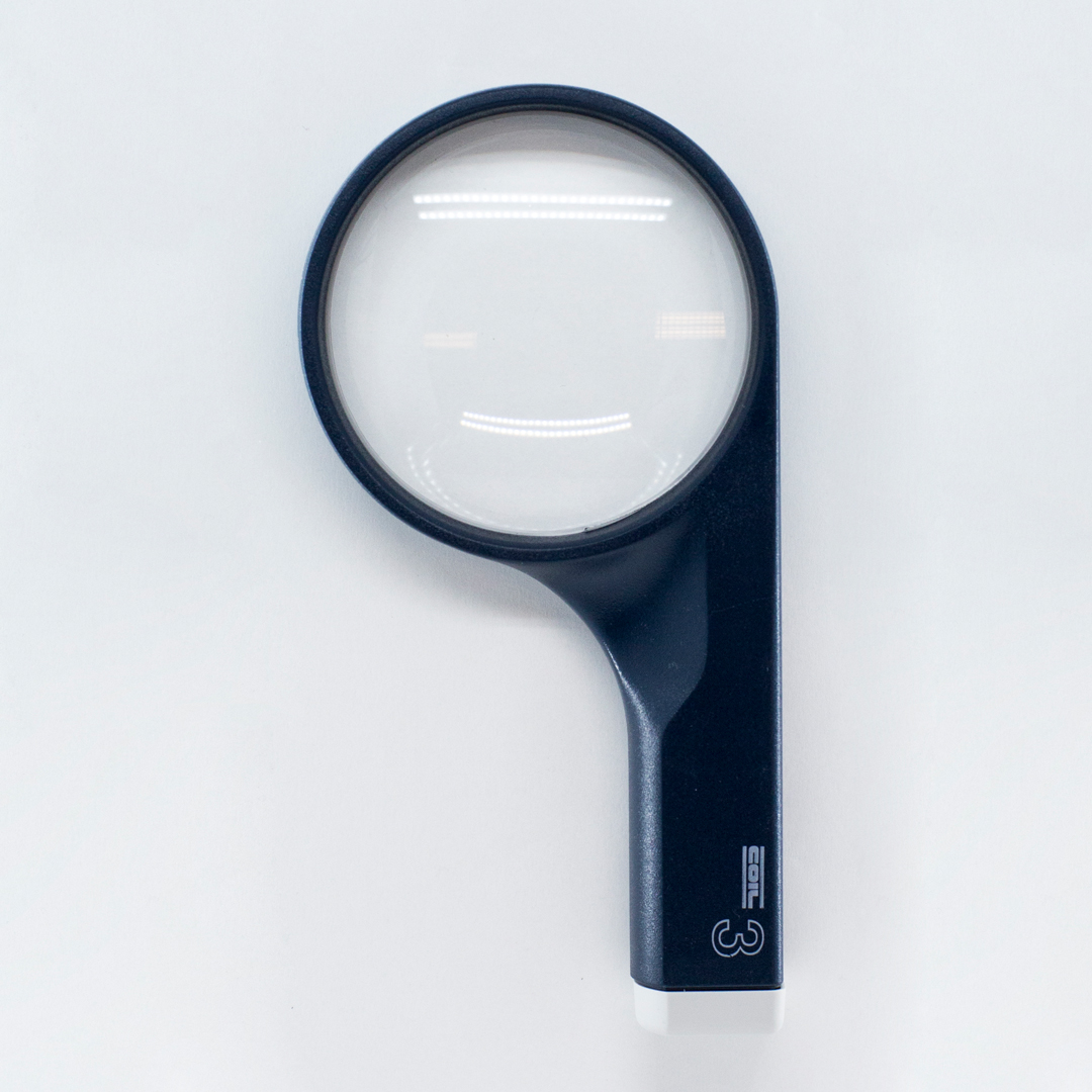 Hipower hand magnifier, 3x magnification Blind Foundation