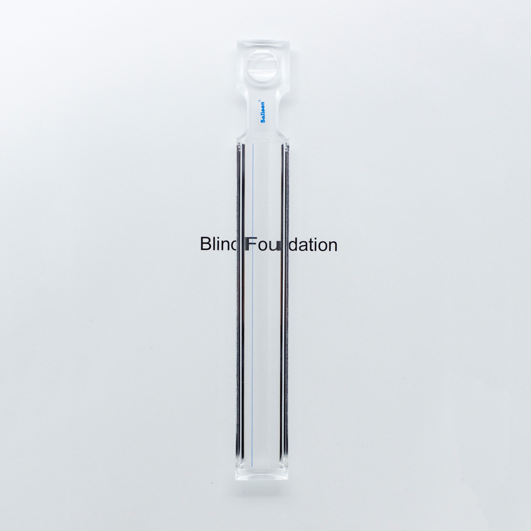 Bar magnifier with 2.5x strength Blind Foundation