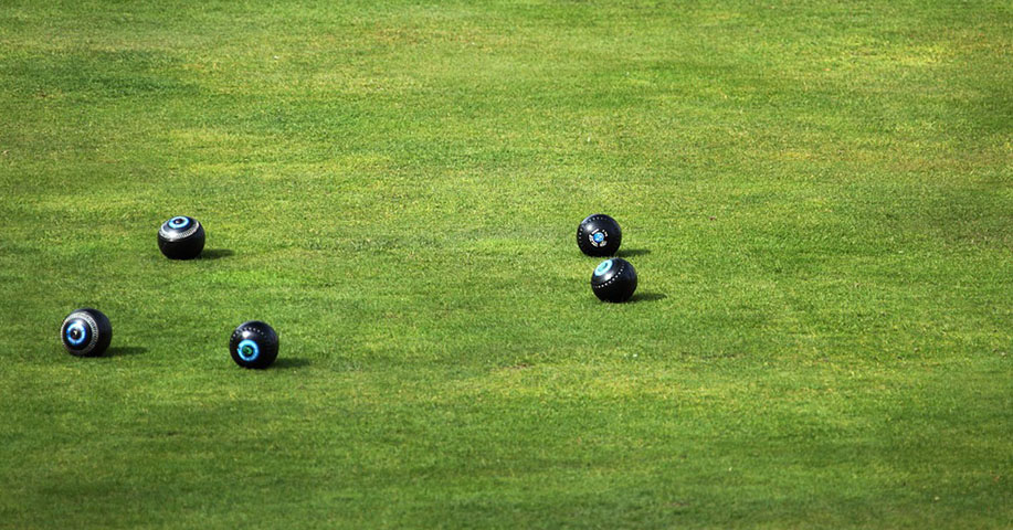 “Have a Go” at Blind / Vision Impaired Lawn Bowls